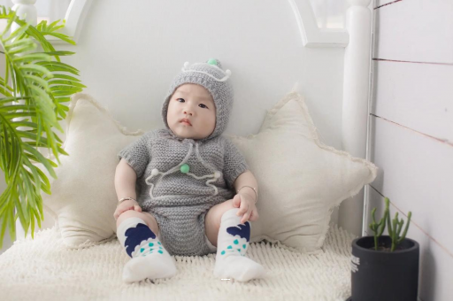 山东宝宝揉眼睛是怎么回事